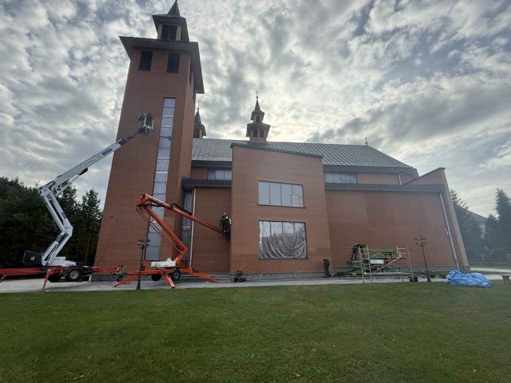 Impregnacja hydrofobowa elewacji z klinkieru